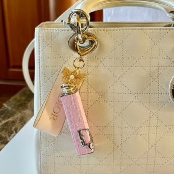 Dior Addict (shade #611 Diorivera) in Couture Case (#rosemania) - Picture 3 of 8